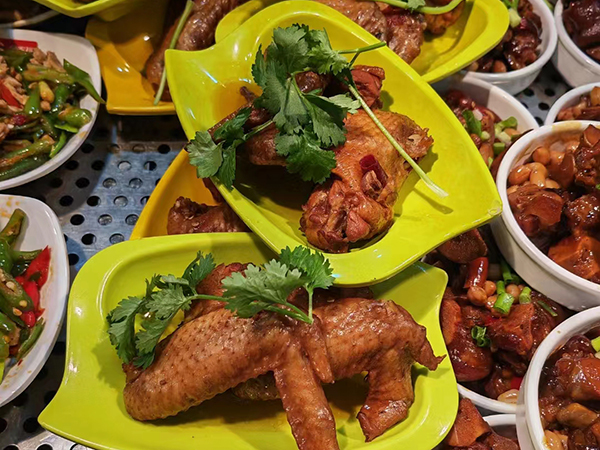学校食堂承包