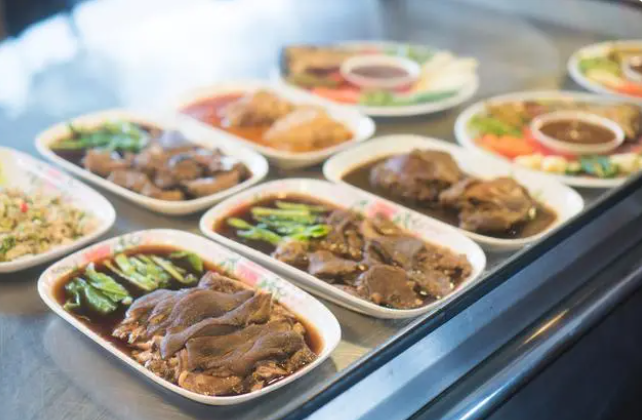 外包食堂：为什么越来越受欢迎？